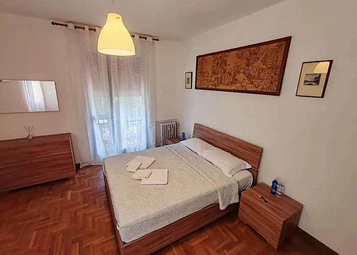 Bed & Breakfast Tarak Palace *