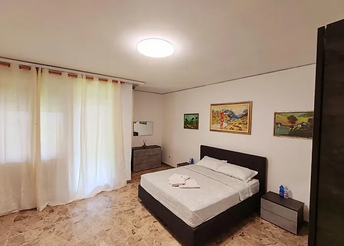 Tarak Palace Bed & Breakfast Mestre