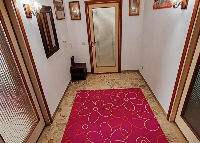 Tarak Palace * Mestre