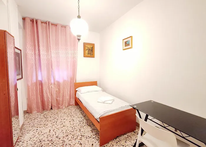 Tarak Palace Bed & Breakfast