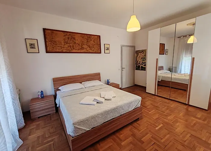 Tarak Palace Alojamento de Acomodação e Pequeno-almoço *