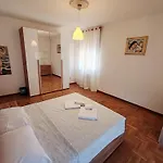Tarak Palace Bed & Breakfast Mestre