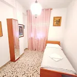 Bed & Breakfast Tarak Palace *