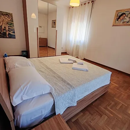 Tarak Palace Bed & Breakfast *