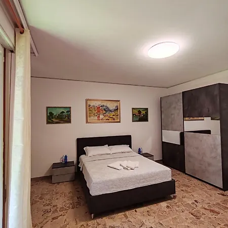 Tarak Palace * Mestre