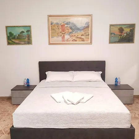 Bed & Breakfast Tarak Palace