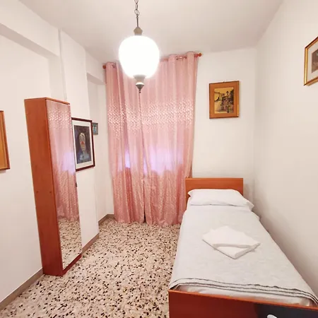 Tarak Palace Bed & Breakfast